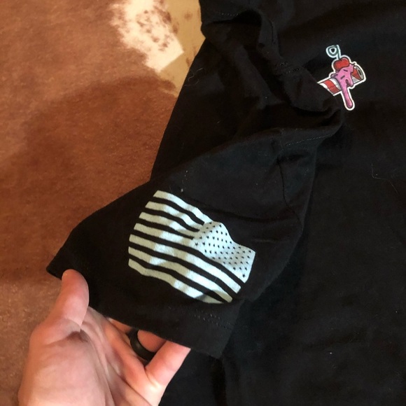 We The People shirt women's size medium - Picture 3 of 3